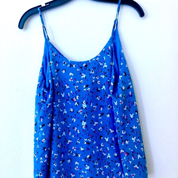 BLUE FLORAL BLOUSE/ TANK TOP - Picture 2 of 2